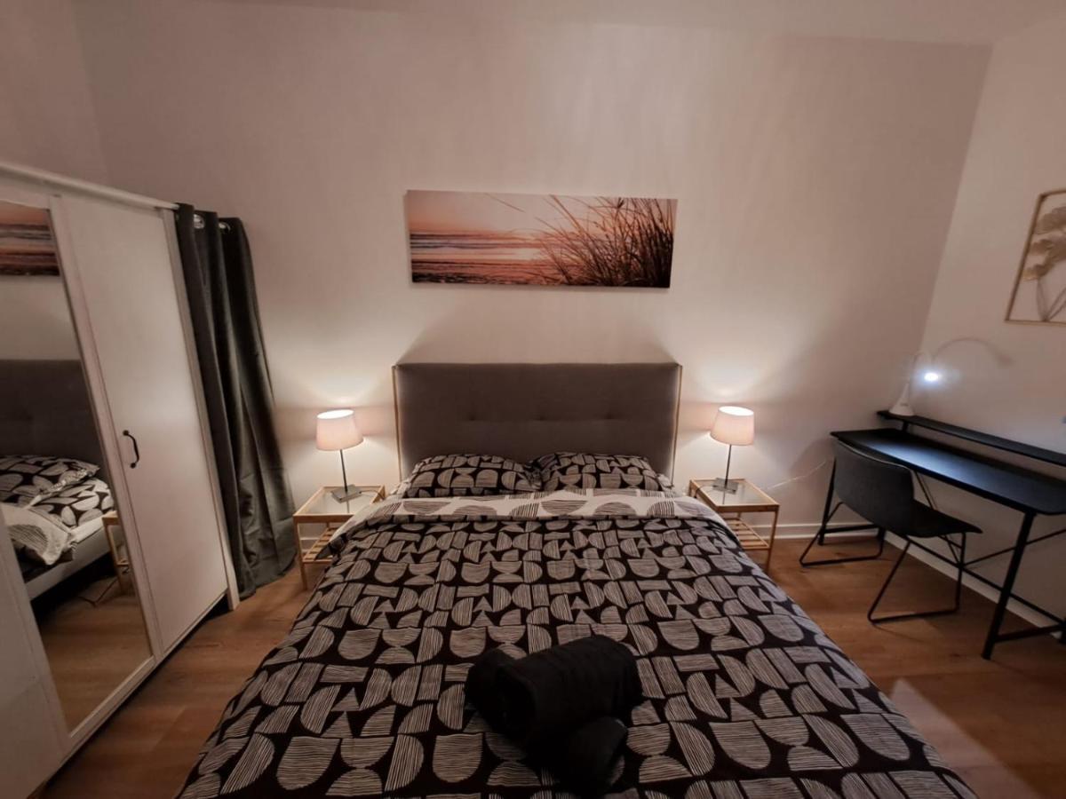 Le Saint Jean , Centre Historique, Wifi, Tout Equipe, Ideal Famille, Business, Ou Simple Escapade Niort Ngoại thất bức ảnh